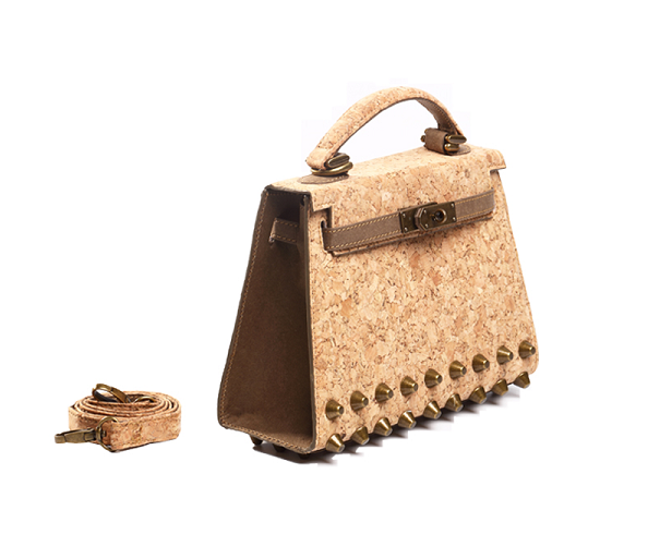 國(guó)內(nèi)環(huán)保意識(shí)的不斷加強(qiáng)，軟木開(kāi)始流行