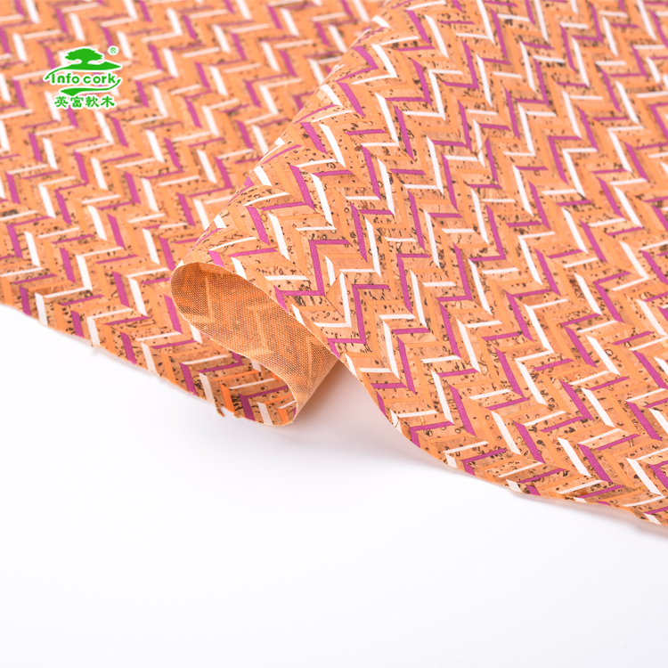 軟木是一種天然，可回收和可重復(fù)使用的產(chǎn)品。